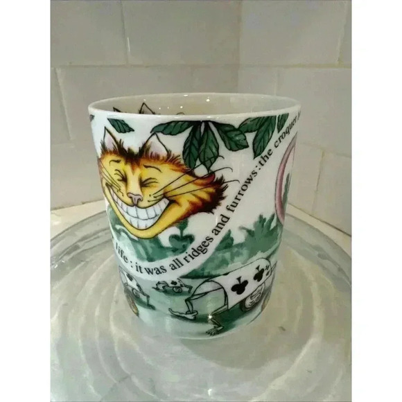 ALICE IN WONDERLAND Coffee Mug Cafe By Paul Cardew England 2010 Cheshire Cat - Picture 6 of 12